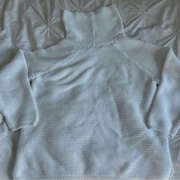 Womens Large Kenneth Cole Reaction 100% Cotton White Cowl Neck Sweater - Picture 6 of 6